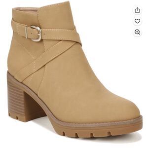 NIB Naturalizer Madalynn Booties Size 11